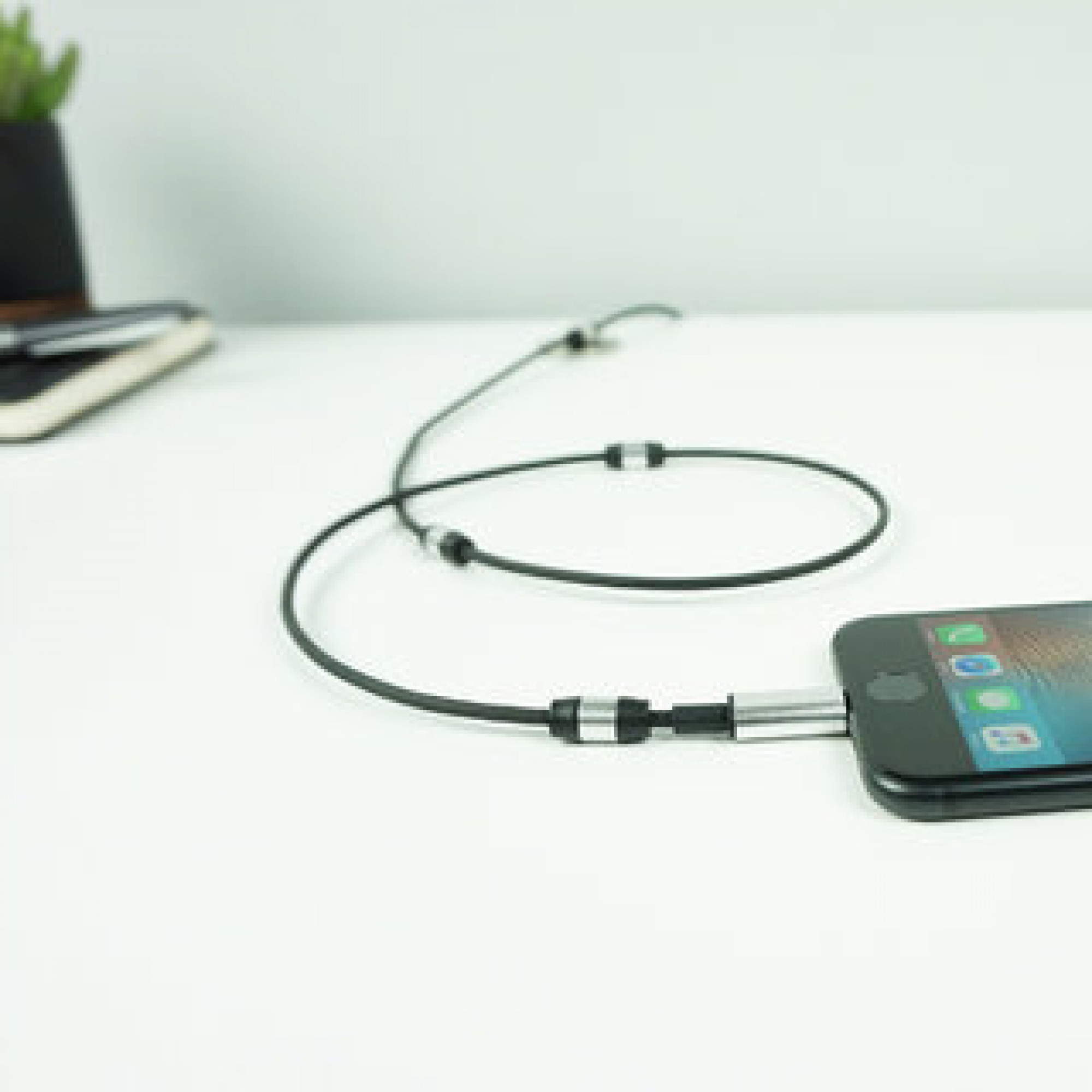 Кабель FuseChicken USB to Lightning Rivet Charge 1m Black