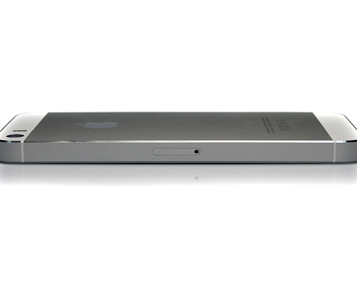 iPhone 5s 64gb, Silver б/у 3/5