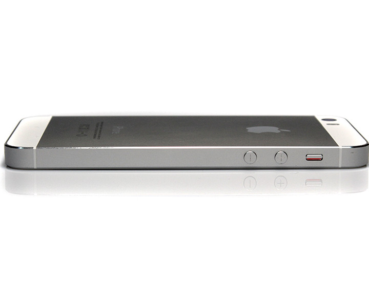 iPhone 5s 64gb, Silver б/у 3/5