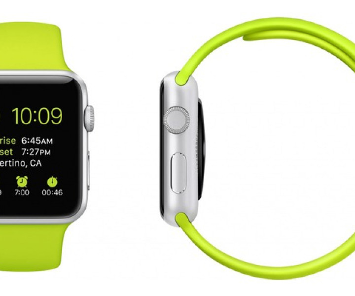 Apple Watch Sport 38mm Silver Aluminum Case with Green Sport Band (MJ2U2)