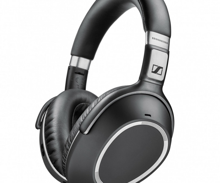 Наушники с микрофоном Sennheiser PXC 550