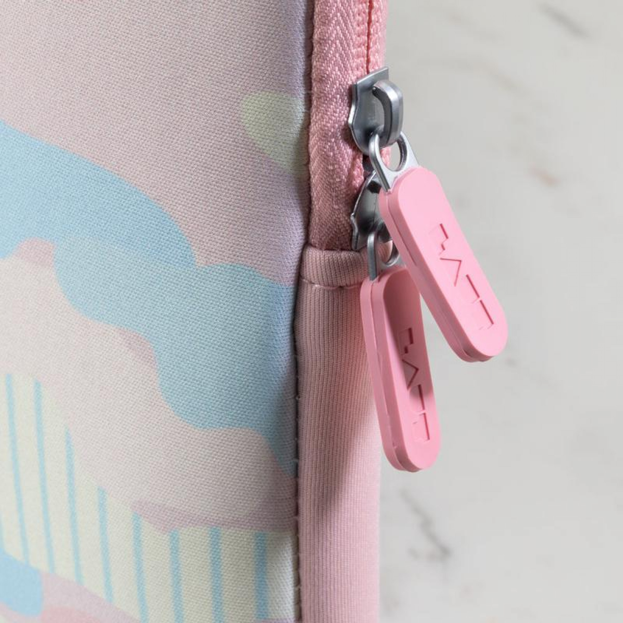 Чохол для ноутбука LAUT Pop Camo для MacBook 13 Pastel (LAUT_MB13_PC_P)