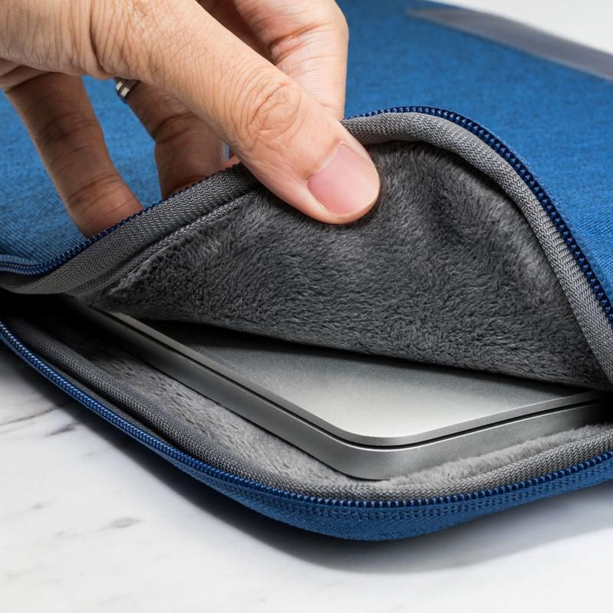 Чохол для ноутбука LAUT Profolio Protective Sleeve MacBook 13" Blue (LAUT_MB13_PF_BL)