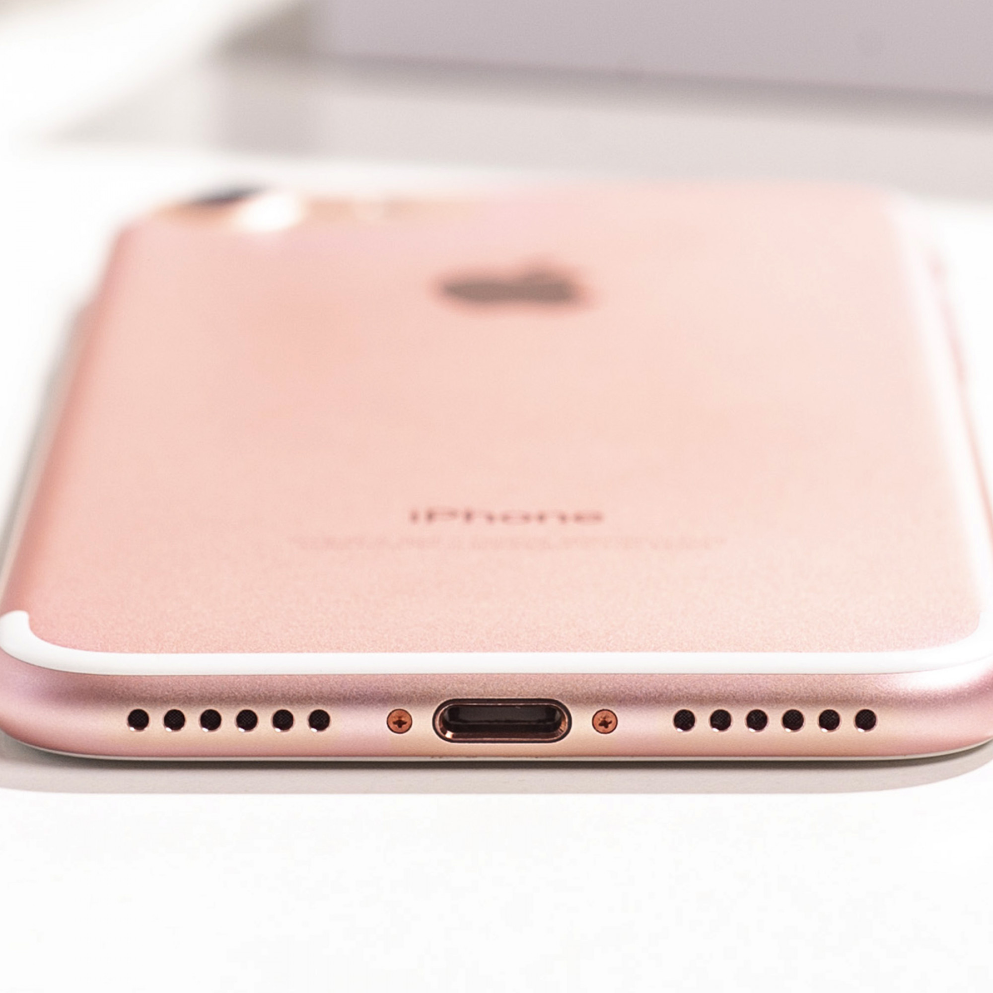iPhone 7 128GB Rose Gold (MN952) б/у