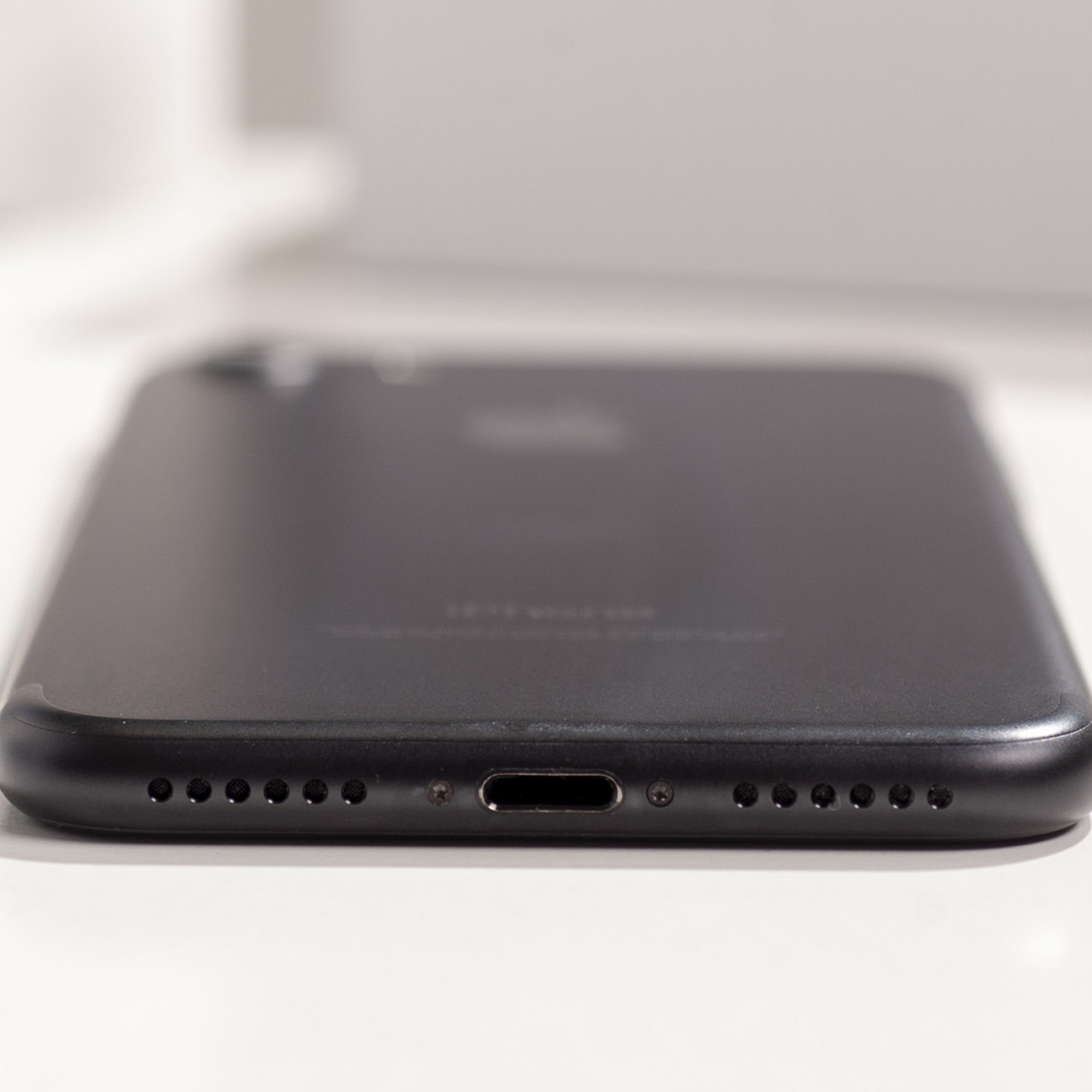 iPhone 7 128GB Black (MN922) б/у