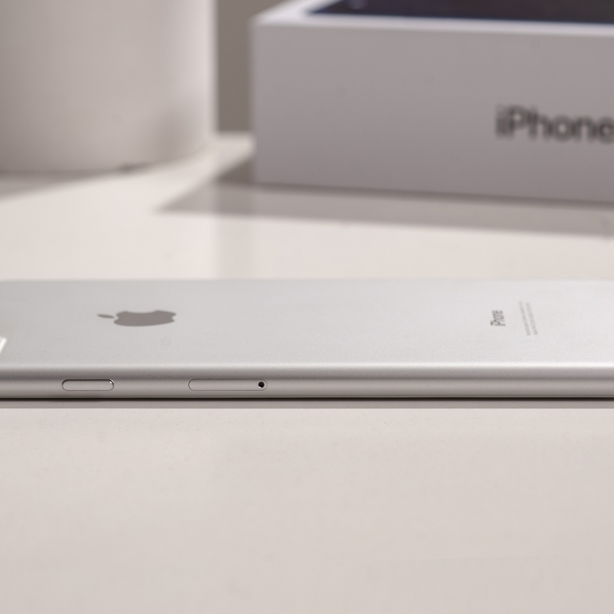 iPhone 7 Plus 128GB Silver (MN4P2) б/у