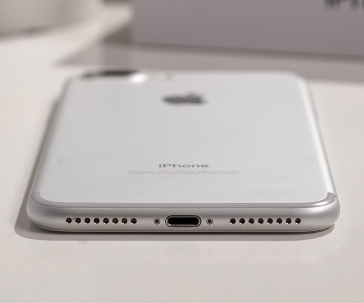 iPhone 7 Plus 128GB Silver (MN4P2) б/у