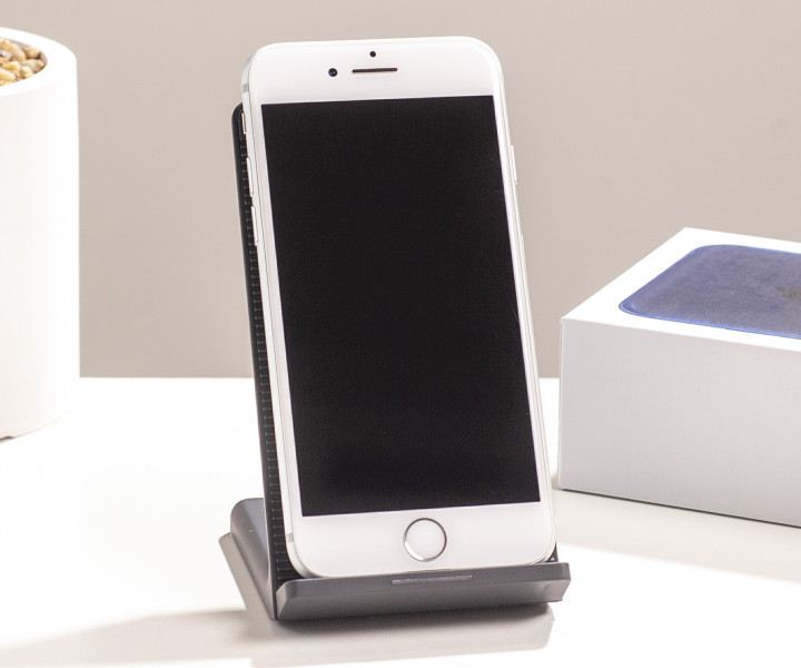 iPhone 7 128GB Silver (MN932) б/у