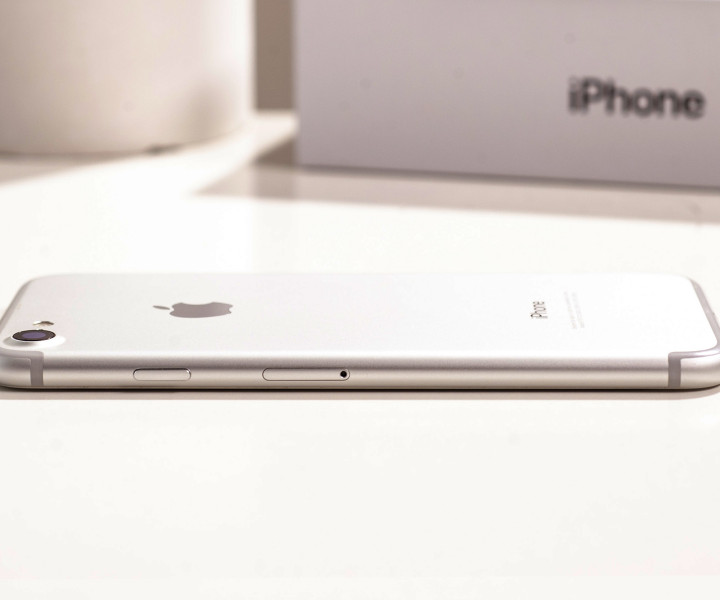 iPhone 7 128GB Silver (MN932) б/у