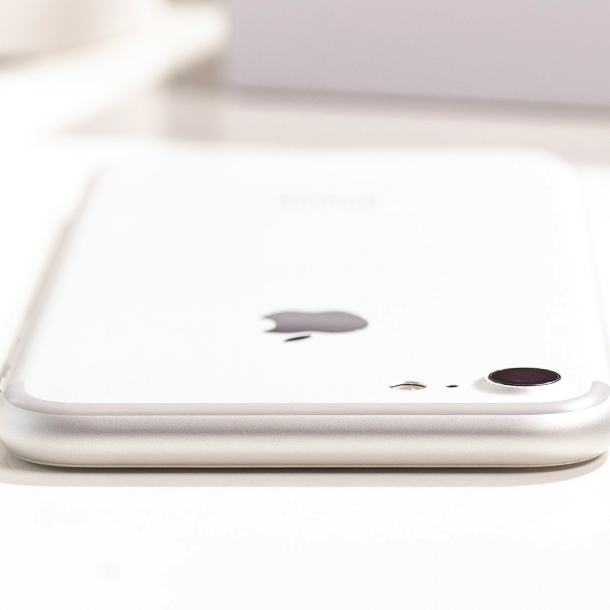 iPhone 7 128GB Silver (MN932) б/у
