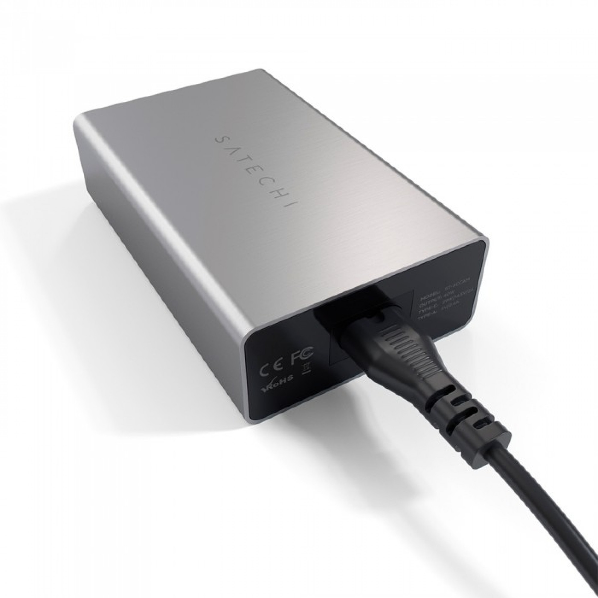 Сетевое з/у Satechi USB-C 40W Travel Charger Space Gray