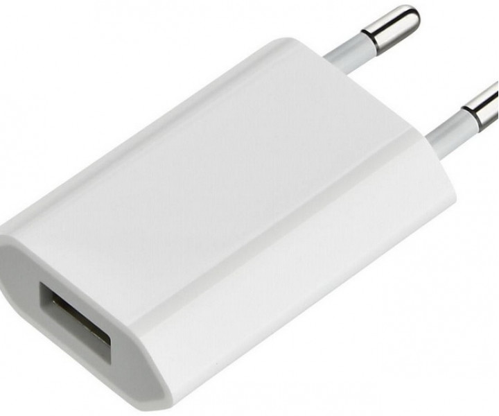 Cетевой адаптер USB - блок питания 1A для IPhone/iPod/iPad Mini (MD813)