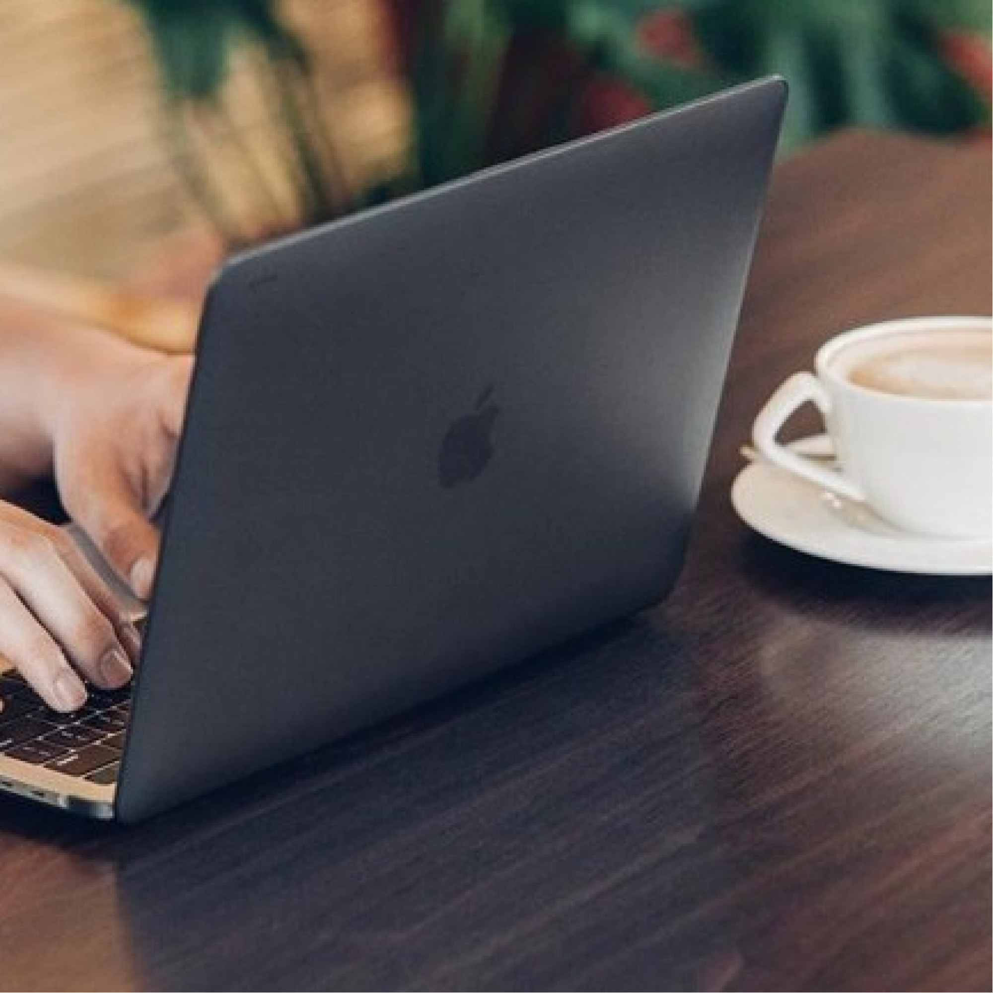 Чохол Moshi Ultra Slim Case iGlaze Stealth Clear for MacBook Pro 13 Retina