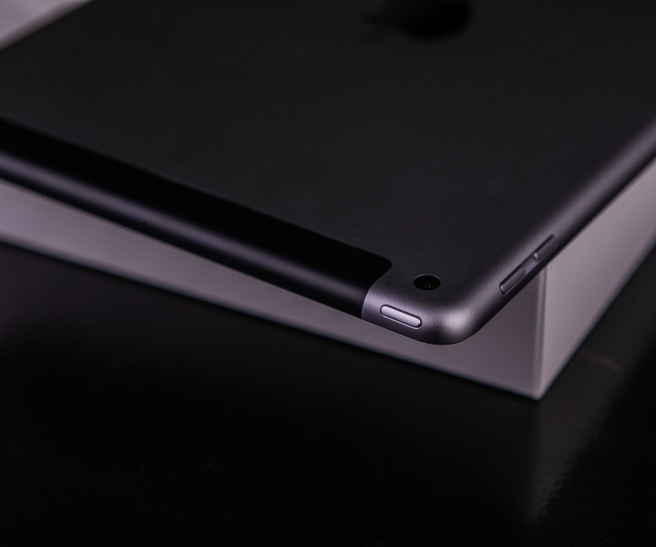 iPad 9.7' (2017) Wi-Fi + LTE, 32gb, SG б/у