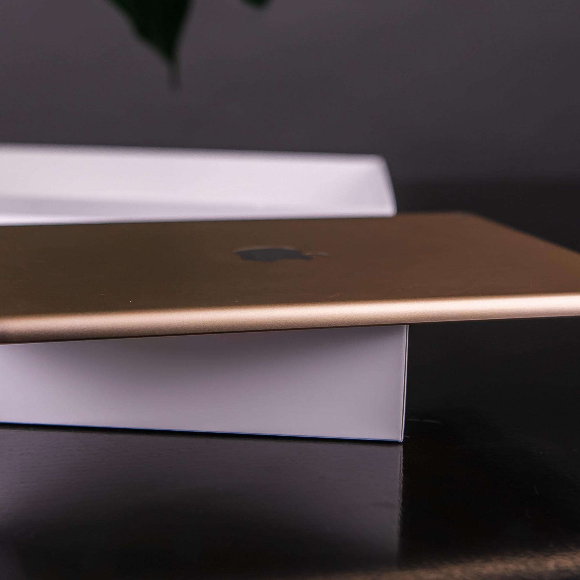 iPad 9.7' (2017) Wi-Fi, 32gb, Gold б/в