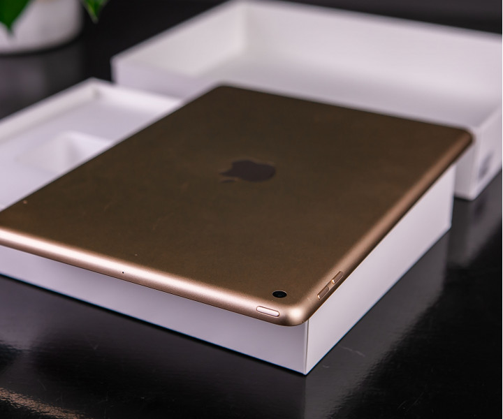 iPad 9.7' (2017) Wi-Fi, 32gb, Gold б/в