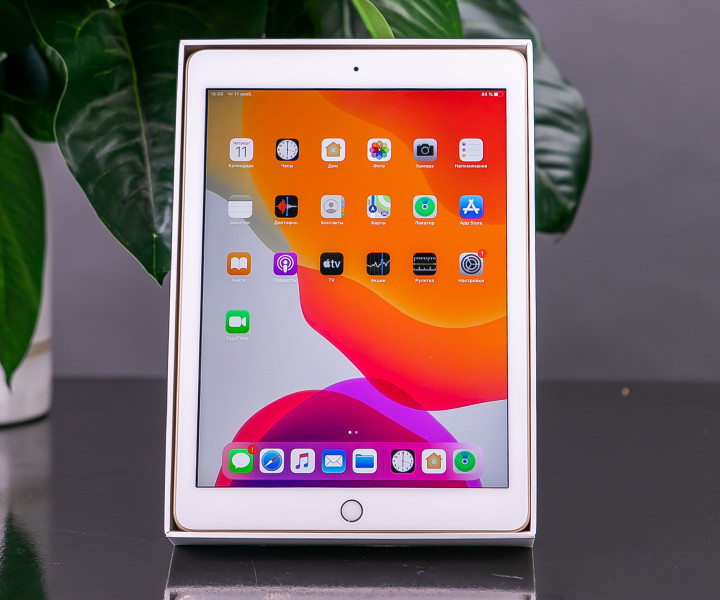 iPad 9.7' (2017) Wi-Fi, 32gb, Gold б/в