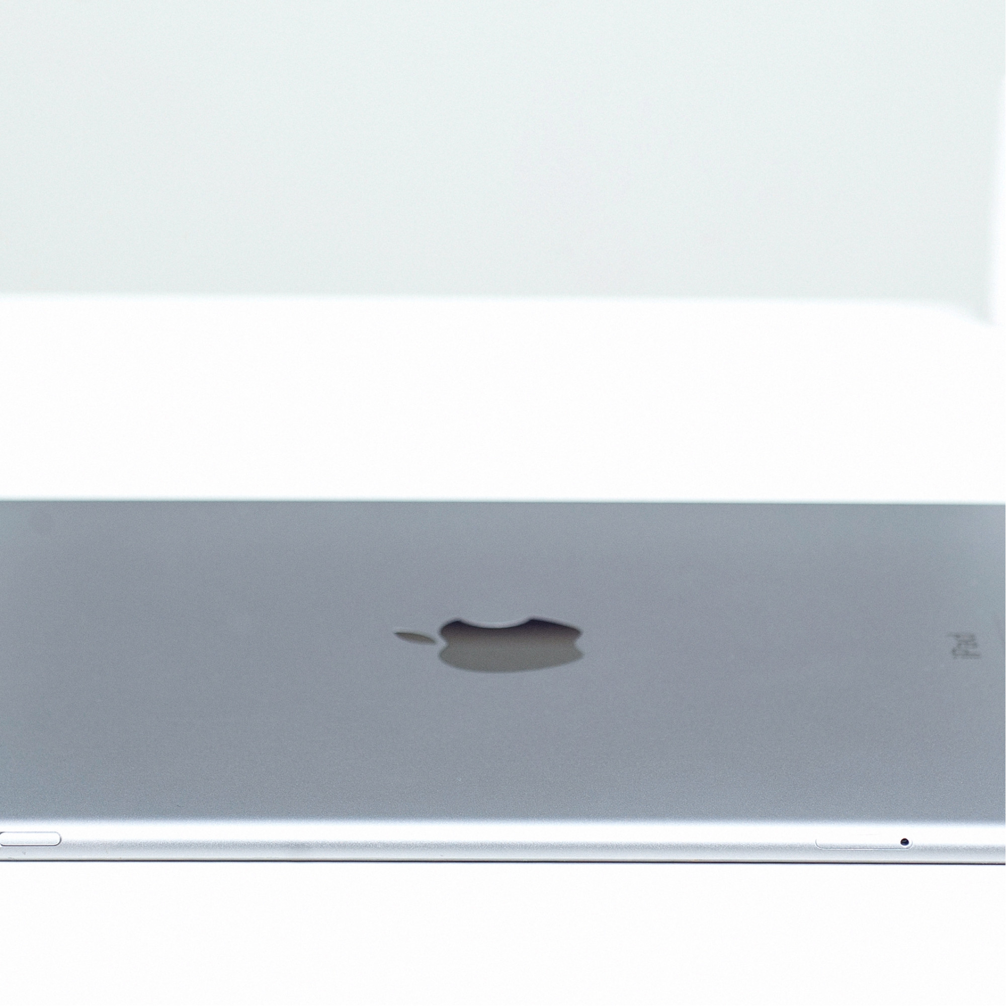 iPad Air 2 Wi-Fi, 16gb, Space Gray 5/5 б/у