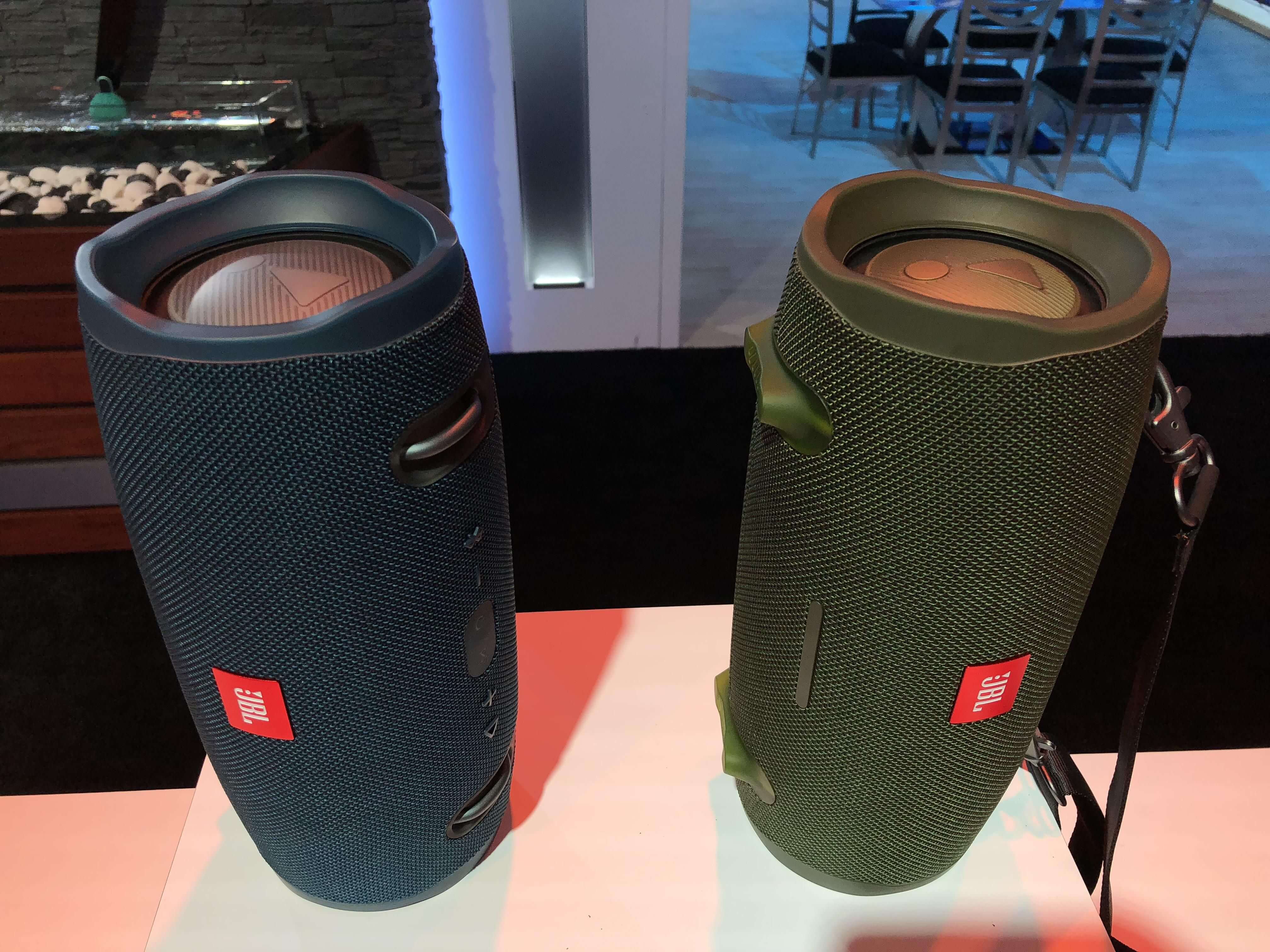 Портативная акустика JBL Xtreme