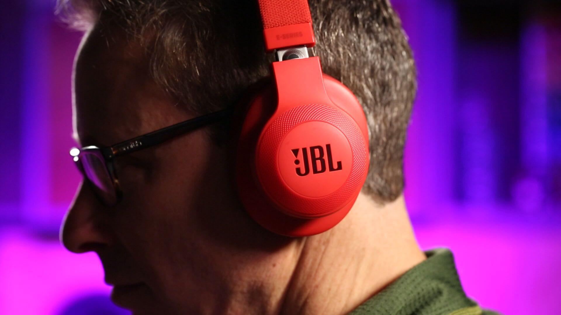 Наушники JBL E55BT